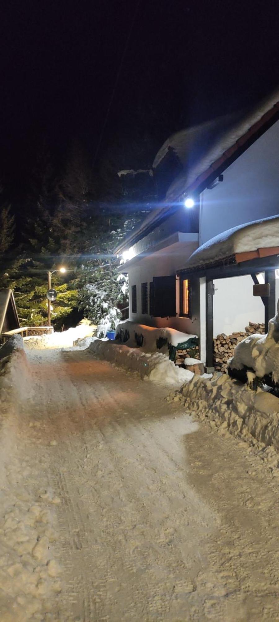 科帕奥尼克 Uki & Sofi Mountain House酒店 外观 照片